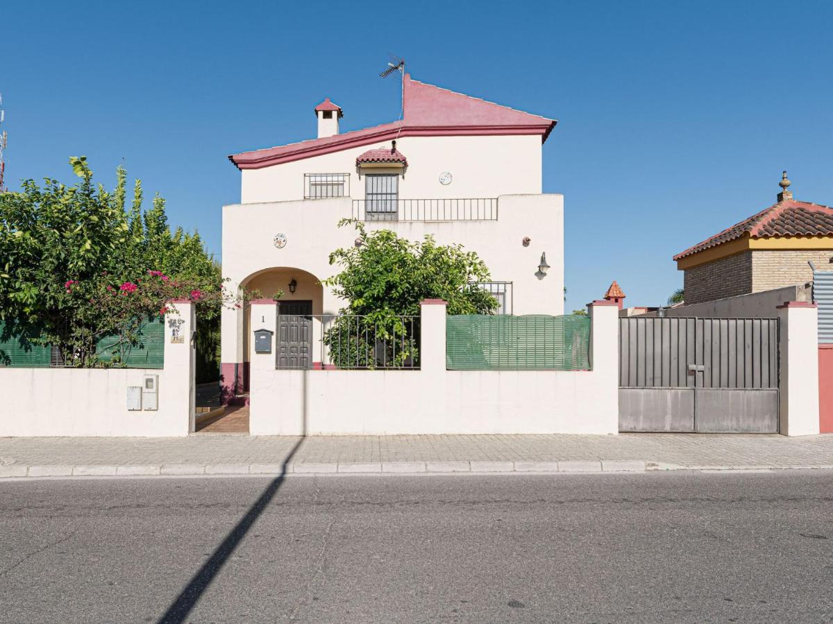 Belvilla By Oyo Casa De Rudi * Seville